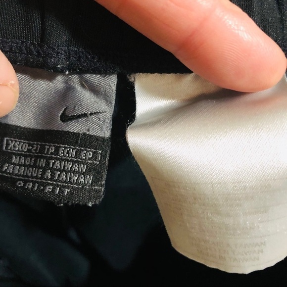 Nike Loungewear Yoga Pants - Picture 4 of 7